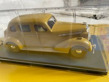 Voiture conduite intérieure