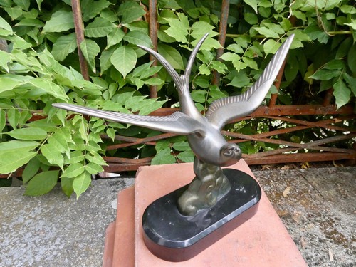Ancienne sculpture - ancienne,