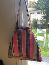 Sac fuchia orange noir fourre