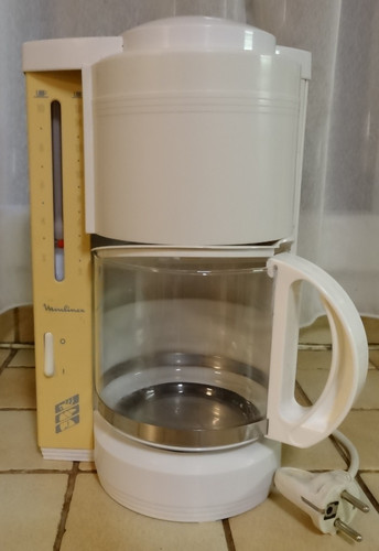 Cafetière filtre - à,