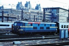 PHOTO  BELGIAN RAILWAYS -   SNCB/NMBS ATELIERS METALLURGIQUES CLASS 23 NO 2338
