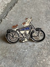 Pin’s Monet-Goyon 147 Z Moto