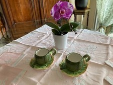 Très originales, 2 tasses et