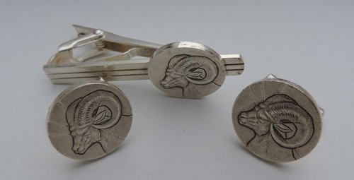 Lot boutons manchette - de,