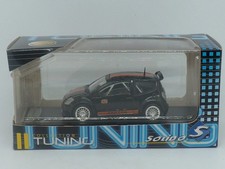 VOITURE SOLIDO TUNING NOIRE ET
