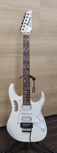 Guitare électrique ibanez - guitare,