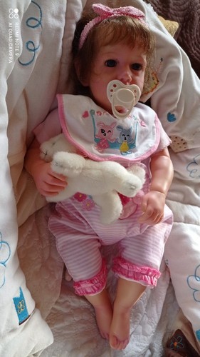 Adorable petite fille - petite,