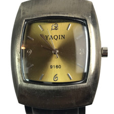 Vintage Yaqin 9160 Ladies Bangle Wrist Watch 