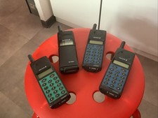LOT DE 4 Téléphone Portable Vintage Ericsson 