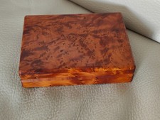 Coffret à bijoux rectangulaire, en loupe de Thuya, avec couvercle, très bon état