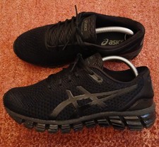 Chaussures ASICS BASKETS