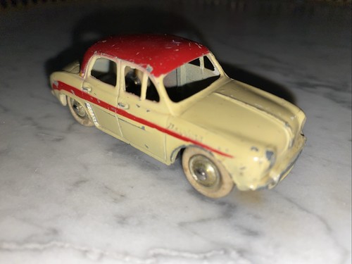 Authentique renault dauphine - renault,