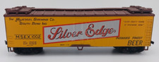 Vintage Train Miniatures TM - HO Scale Silver Edge Beer 40' Wooden Sided Reefer