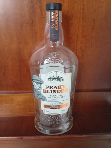 Bouteille whisky peaky - de,