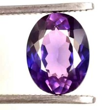 Naturel Violet Tanzanite 5.85