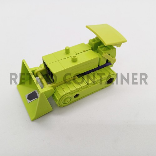 Figurine robot transformers - robot,
