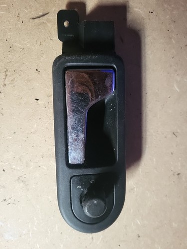 Poignet porte avant - porte, gauche