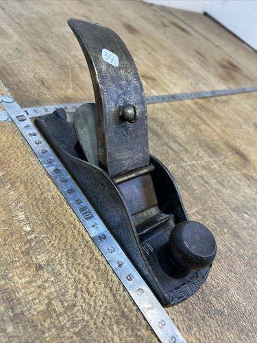 Old tool plane outil - plane,,