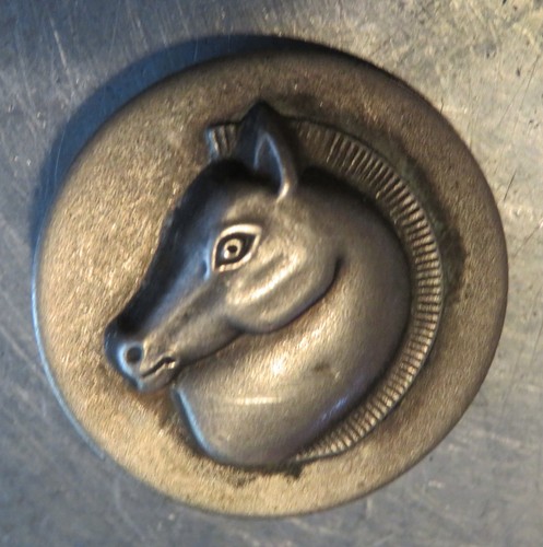 Antique horse head button - antique,