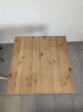 ensemble table et chaises de