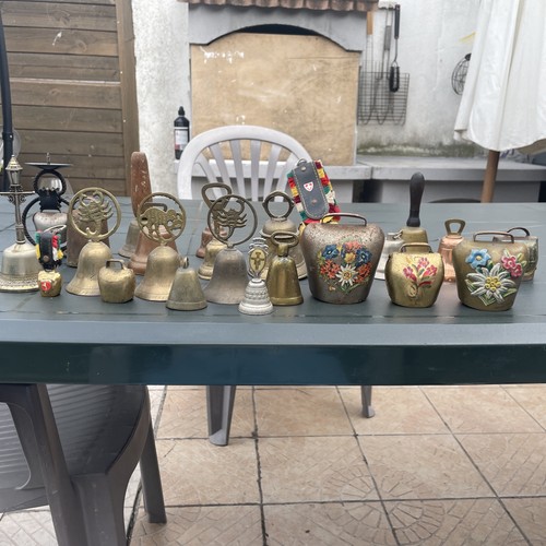 cloches