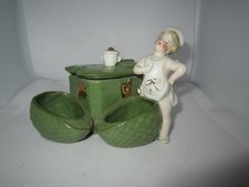 Moutardier décore Dame