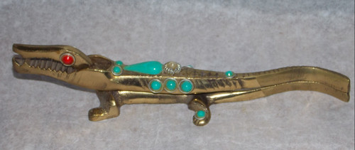 Casse noix crocodile ancien - noix,