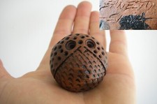 grès terre cuite signé