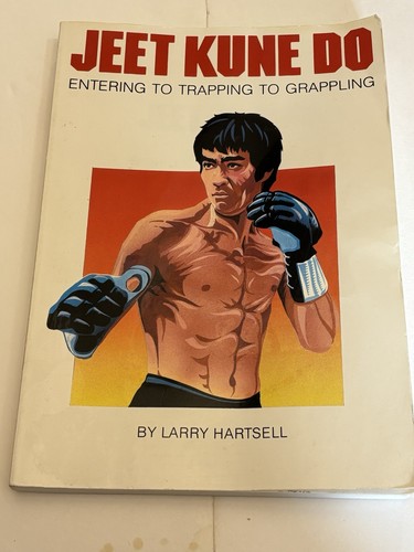 Jeet kune entering to - kune,