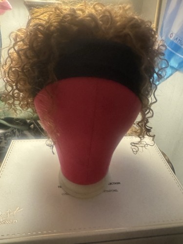 Ombre blonde curly - blonde,