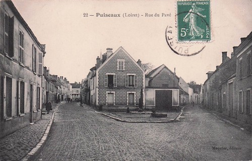 Puiseaux rue du pave - 45*,