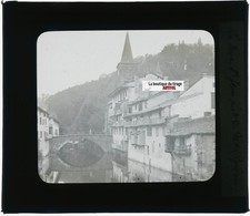 Saint-Jean-Pied-de-Port, photo glass plate, black & white, positive 8.5x10 cm