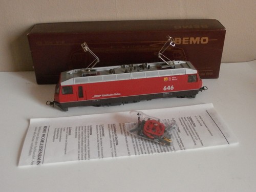 Echelle hom locomotive - echelle,