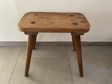 Ancien tabouret de ferme