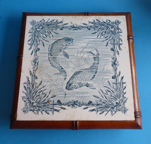 Ancien dessous plat - dessous, carreau