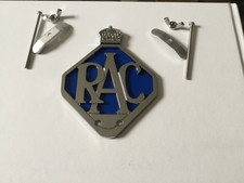 BADGE DE CALANDRE NEUF “ RAC