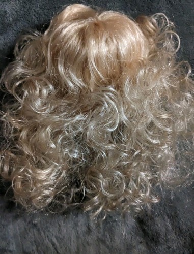 Blonde curly wig for pullip - wig,