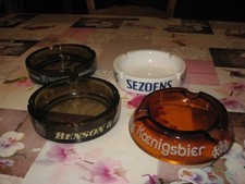 4 anciens gros cendriers