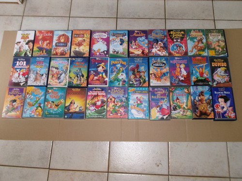 Lot cassettes videos - de, 33