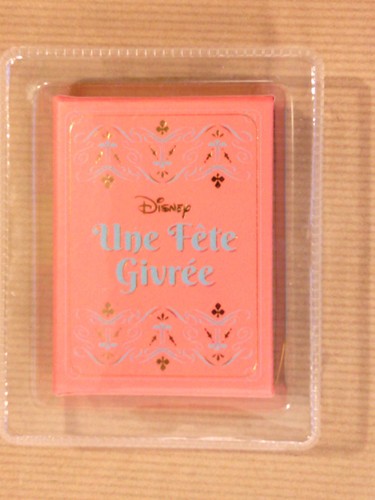 Rare mini livre disney une - livre,
