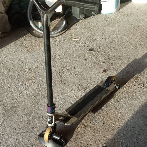 Trottinette freestyle manuelle