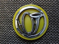 macaron plastique jaune pour