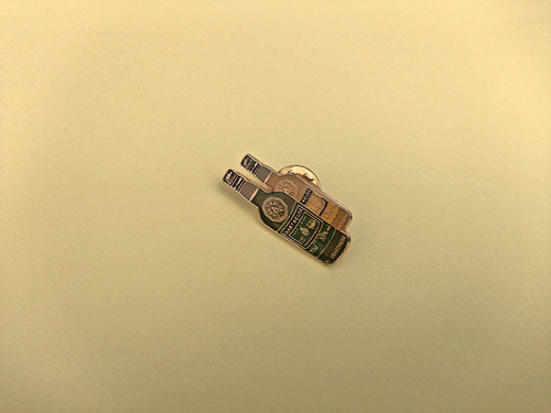 Ancien pin bouteilles - ancien, pin's