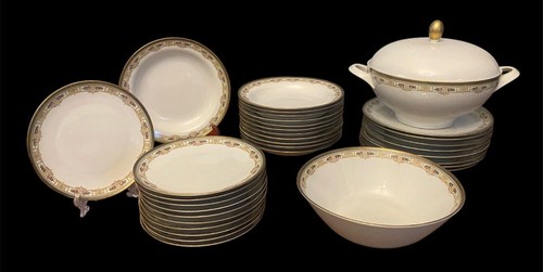 élégant service table - Élégant,