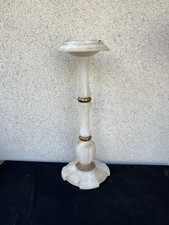 Colonnettte porte-coupe ou