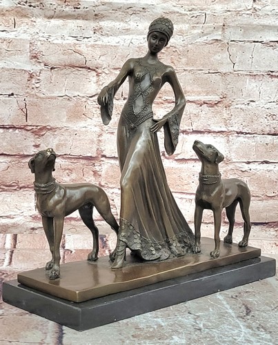Sculpture bronze art - sculpture,