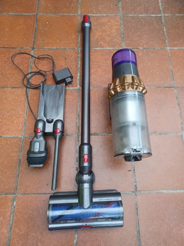 Dyson v11 aspirateur - aspirateur, bon