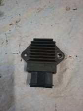 REGULATEUR HONDA 650 DEAUVILLE