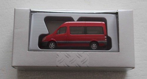 Mercedes benz miniature - benz,