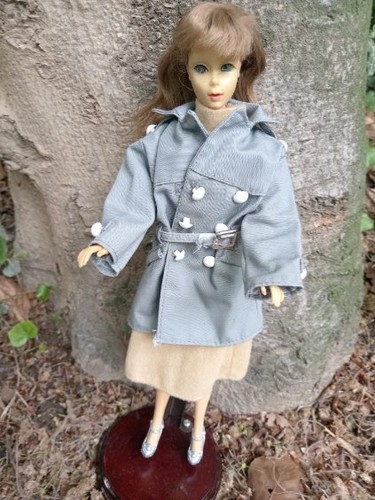 Ancienne barbie vintage avec - ancienne,